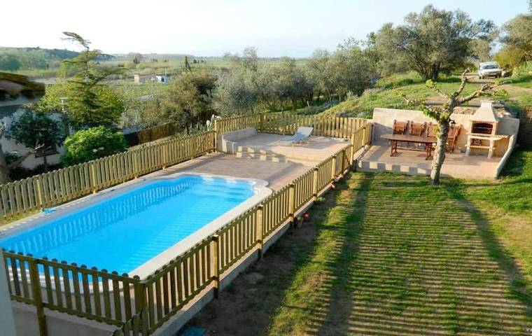 Maison d’hôte pour 6 personnes, avec Balcon et Terrasse ainsi que Jardin et Piscine à Torroella de Montgrí