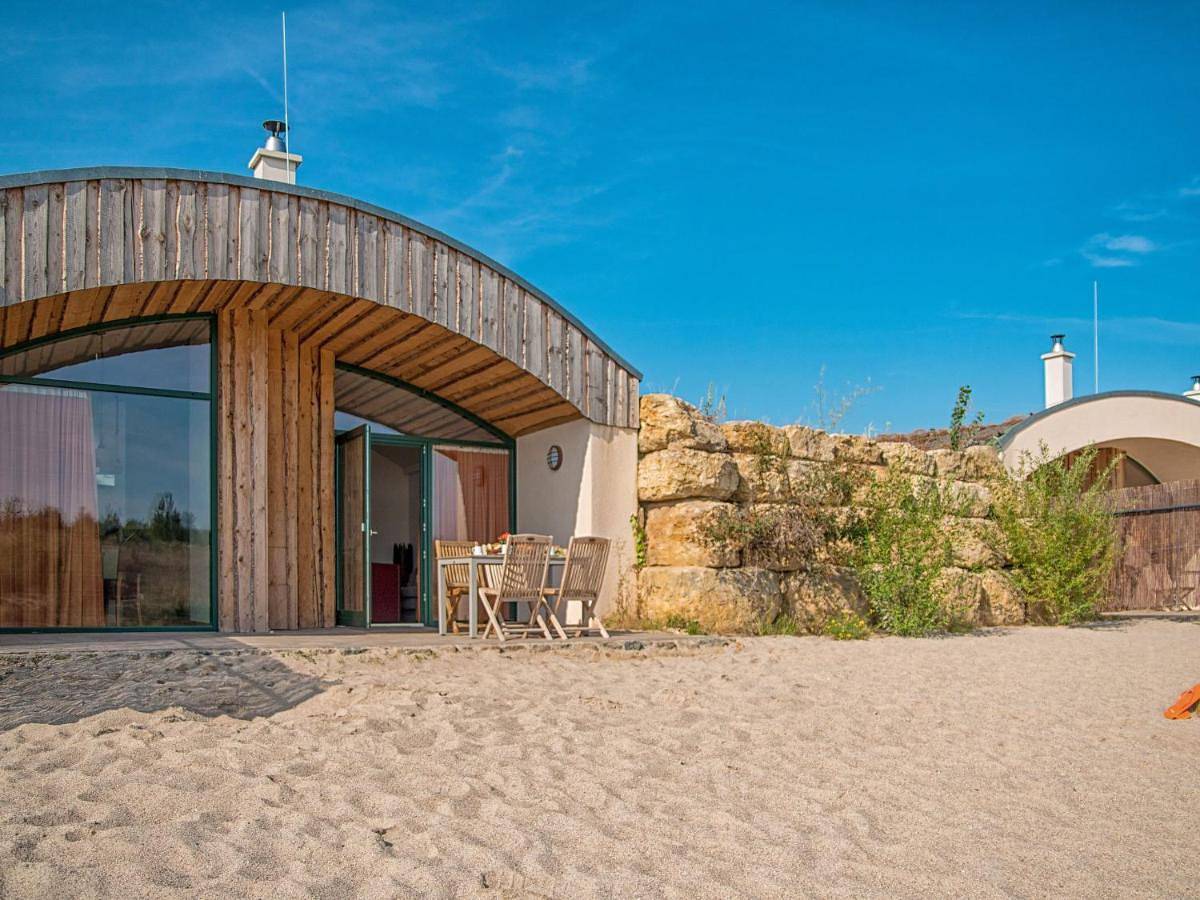 Holiday Home in Großpösna, Leipziger Neuseenland