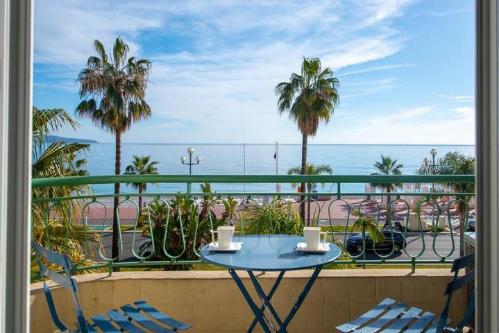 Gîte pour 7 personnes, avec balcon et vue dans Plage Carras Nice - 4