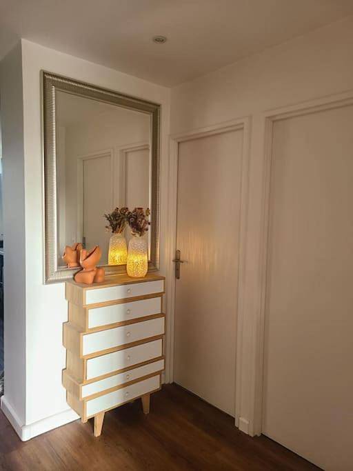 Geheel appartement, One-Bedroom Apartment in Deuil-la-Barre, Val-d'Oise