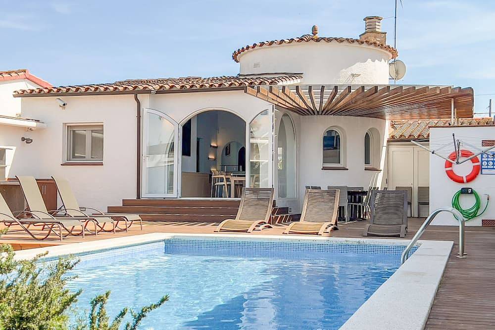 Casa vacanza a Costa Brava a partire da 303€ a notte