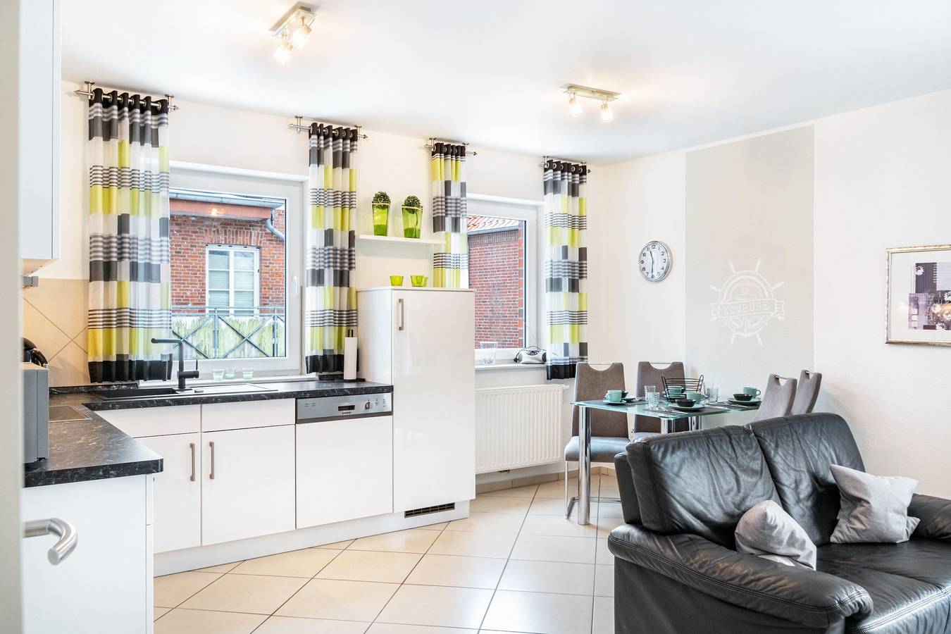 Ganze Wohnung, Ferienwohnung mit Balkon und Wlan in Horumersiel, Wangerland