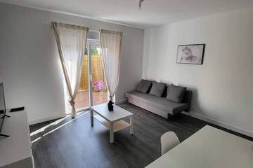 Appartement De Vacances pour 2 Personnes dans Cholet, Vallée de la Loire, Photo 4