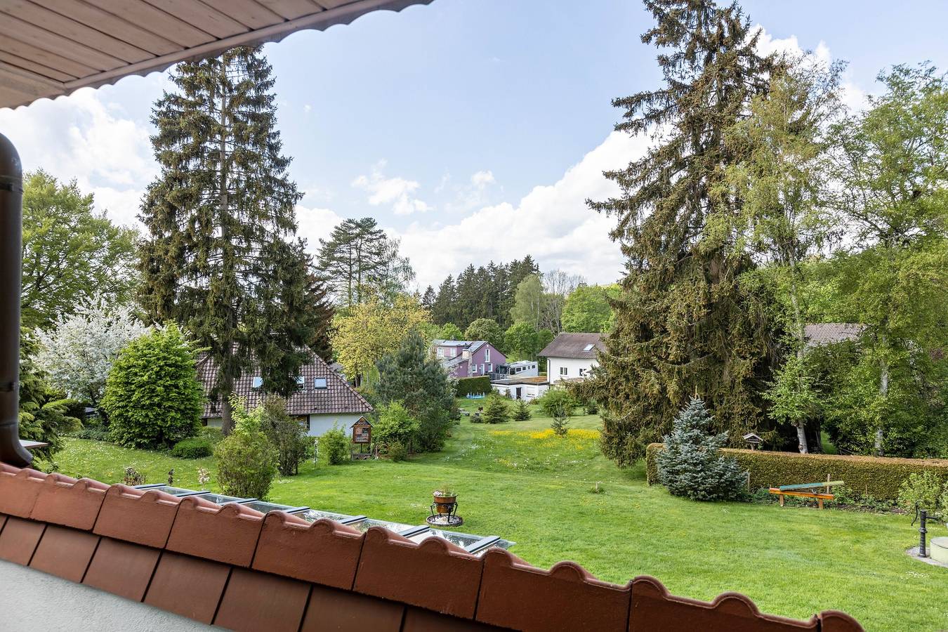 Ganze Wohnung, Ferienwohnung Sonnenbalkon mit 2 Balkonen, Liegewiese, 3Welten Card und Wlan in der Nähe vom Solemar in Bad Dürrheim, Mittlerer Schwarzwald