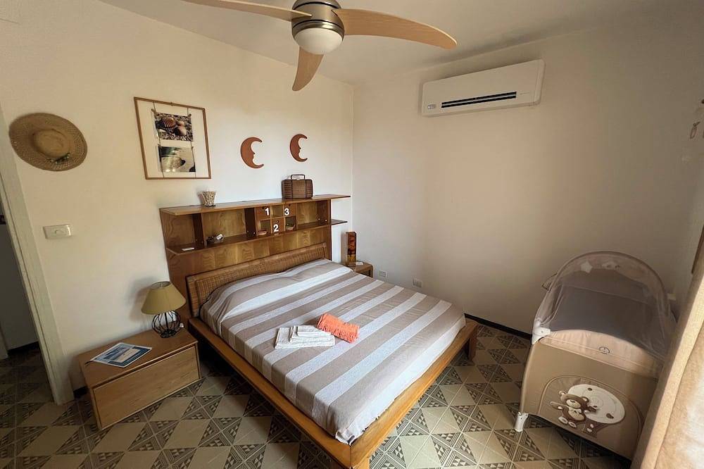 Villaplatamona, exklusive und spektakuläre Villa am Meer des Golfs von Asinara. in Platamona, Sorso