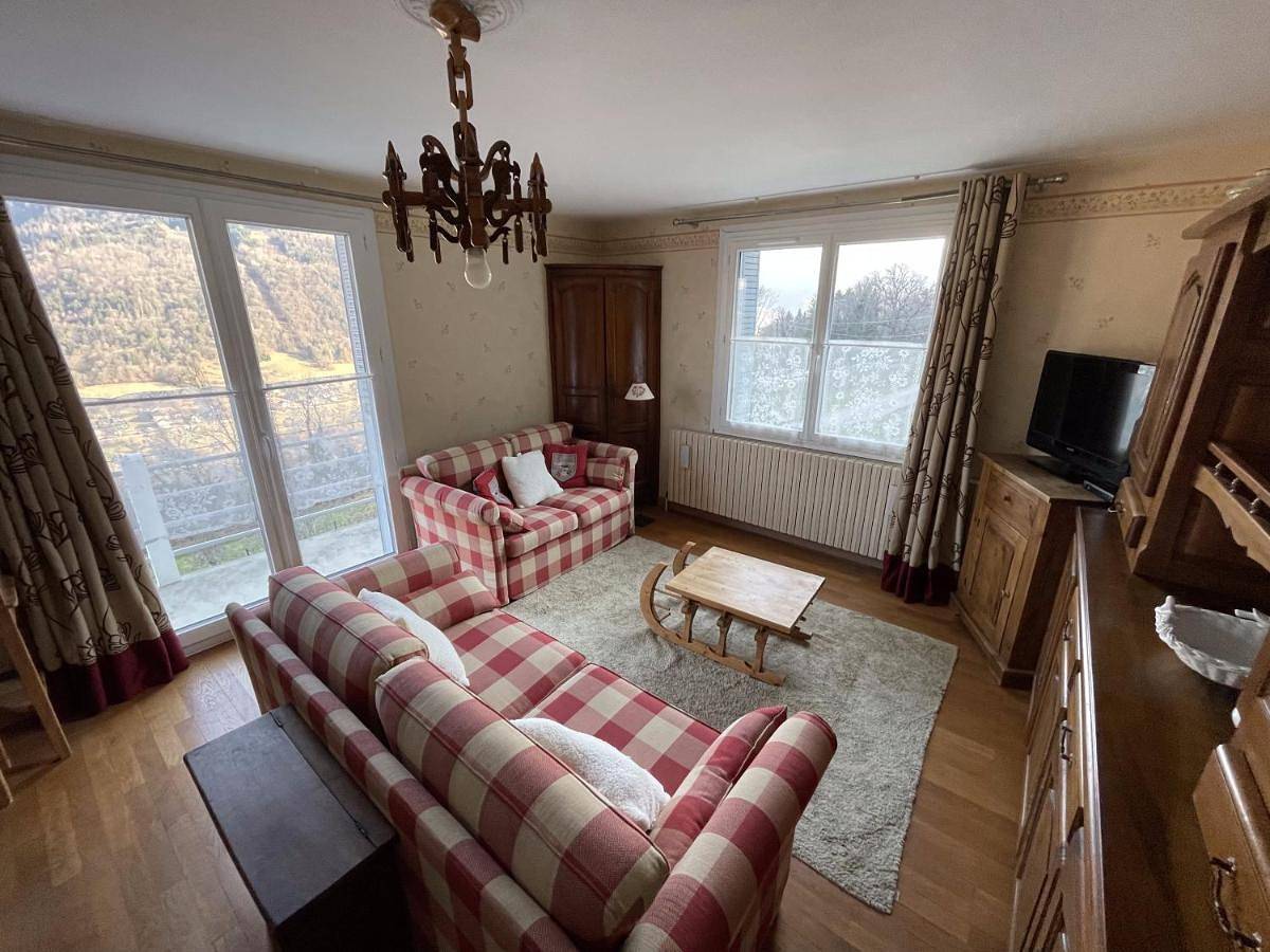 Appartement entier, Two-Bedroom Apartment in Le Moutaret, Isère