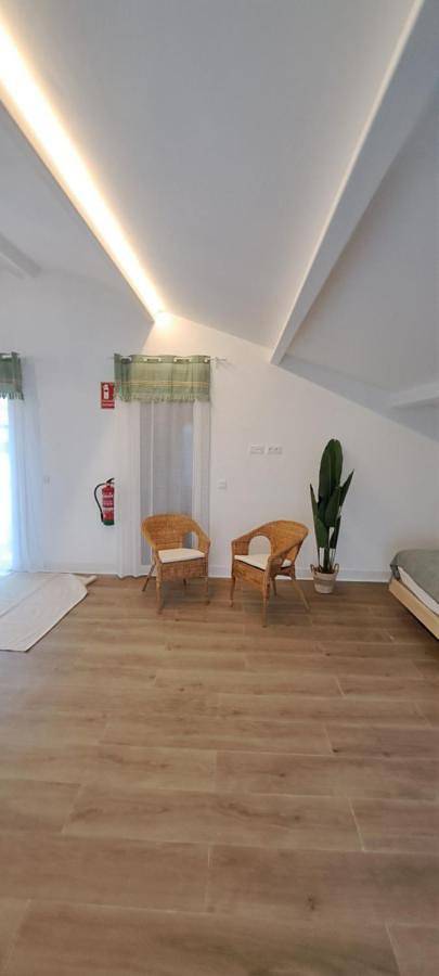 Casa rural para 14 personas, con jardín y terraza, Se admiten mascotas en Ibeas de Juarros - 4