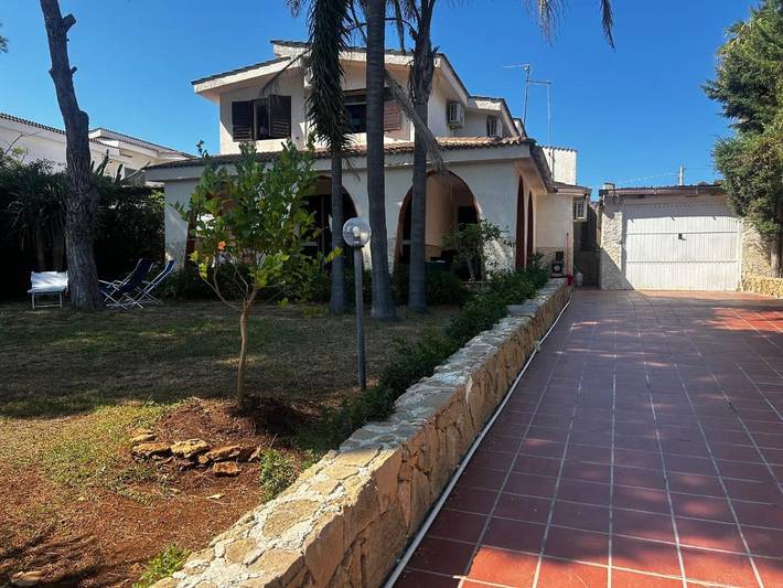 Villa per 6 persone, con terrazza e giardino nonché panorama, con animali domestici - 1