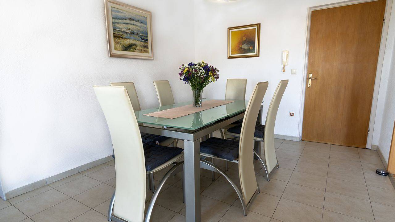 Ganze Ferienwohnung, Ferienwohnung für 5 Personen (95 m²) in Klis in Klis, Split-Dalmatien