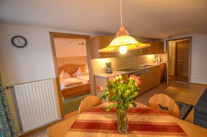 Ganze Ferienwohnung, Möslerlehen Ferienwohnung - Ferienwohnung für 1-4 Personen, Dusche/Wc, Balkon, Tv, W-Lan, Dachgeschoss in Ramsau bei Berchtesgaden, Berchtesgadener Alpen