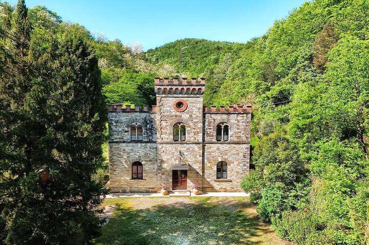 Ferienhaus für 4 Personen, mit Garten und Pool