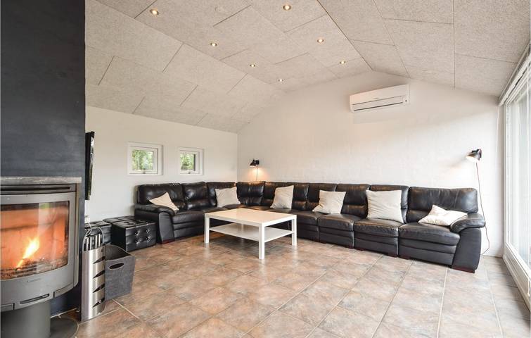 Ferienhaus für 8 Personen, mit Sauna und Garten sowie Terrasse in Odder und Umgebung - 2