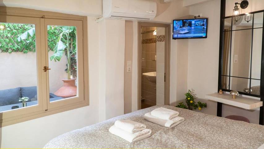 Chambre d’hôte pour 4 personnes, avec terrasse à Réthymnon