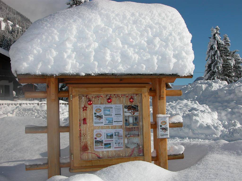 Ganze Ferienwohnung, Ferienwohnung für 6 Personen mit Balkon in Sankt Jakob in Defereggen, Bezirk Lienz