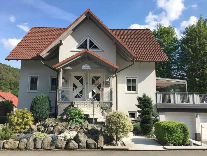 Ferienwohnung für 2 Personen, mit Terrasse und Garten sowie Ausblick in Hemfurth