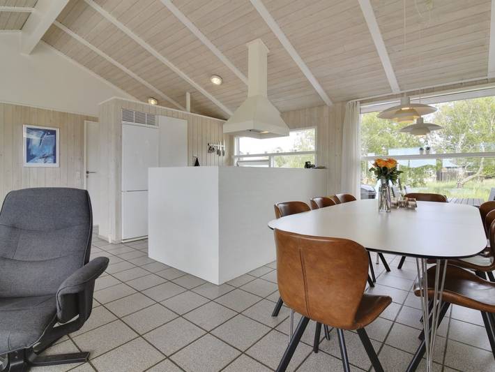 Ferienhaus für 9 Personen, mit Whirlpool und Terrasse sowie Pool und Sauna in Tversted - 4