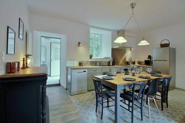 Gîte pour 4 personnes, avec terrasse ainsi que sauna et jardin à Arreau
