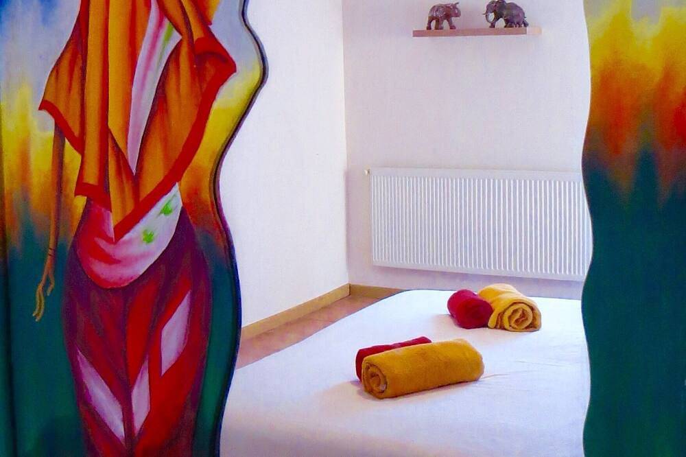 Charmant huisje in het hart van de Périgord Noir met zwembad in Urval, Périgord Pourpre