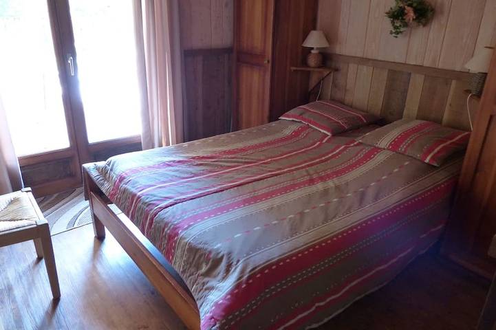 Gîte pour 8 personnes, avec jardin et terrasse à Saint-Maurice-sur-Moselle - 2