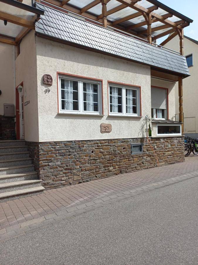 Gîte pour 4 personnes, avec vue et terrasse à Bullay - 3