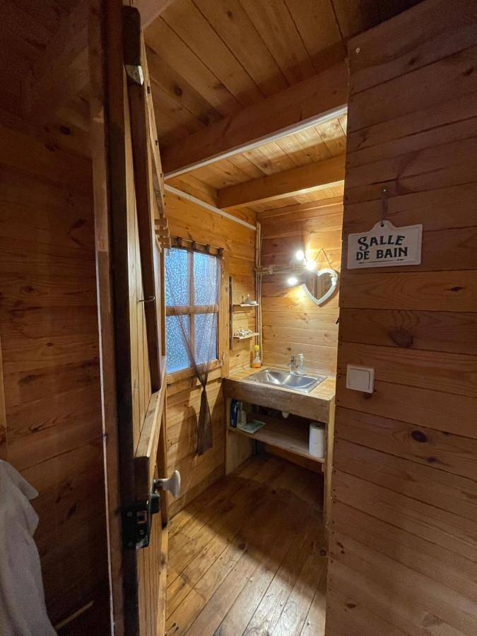 Gîte pour 4 personnes, avec piscine et jardin à Digoin - 2