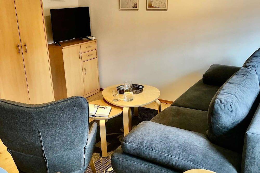 Ganze Wohnung, Fewo Landeskrone Dachgeschoss-Maisonette - Altstadthaus/Ferienwohnungen Görlitz in Görlitz, Oberlausitz-Niederschlesien