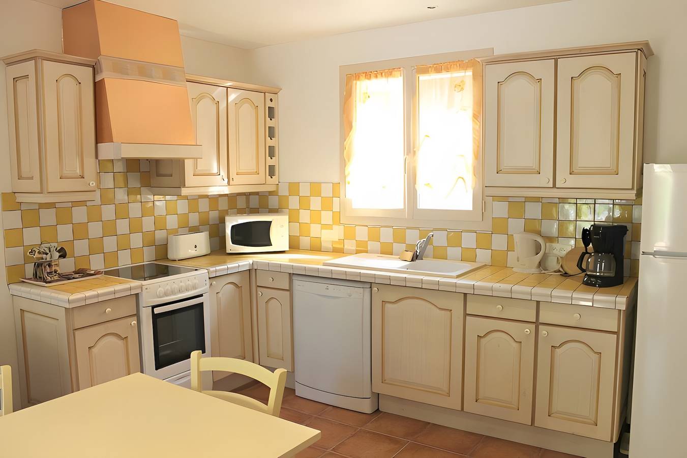 Gîte para 2 personas con piscina climatizada y wifi en Sarlat, zona tranquila in Sarlat-la-Canéda, Périgord Noir