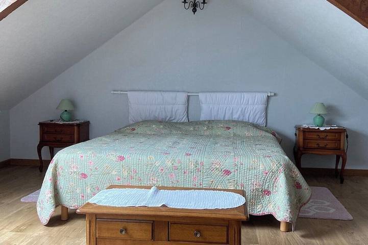 Location de vacances pour 8 personnes, avec terrasse et jardin à Banville (patronyme) - 3