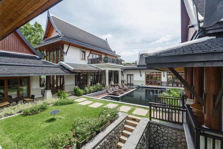 Villa für 12 Personen, mit Meerblick und Pool sowie Garten und Balkon, kinderfreundlich - 1
