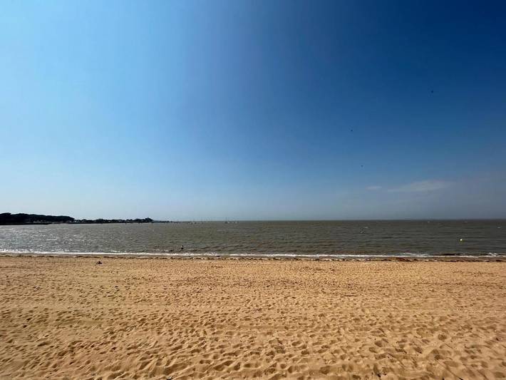 Location de vacances pour 6 personnes, avec vue et terrasse, animaux acceptés dans Plage Nord (Fouras)