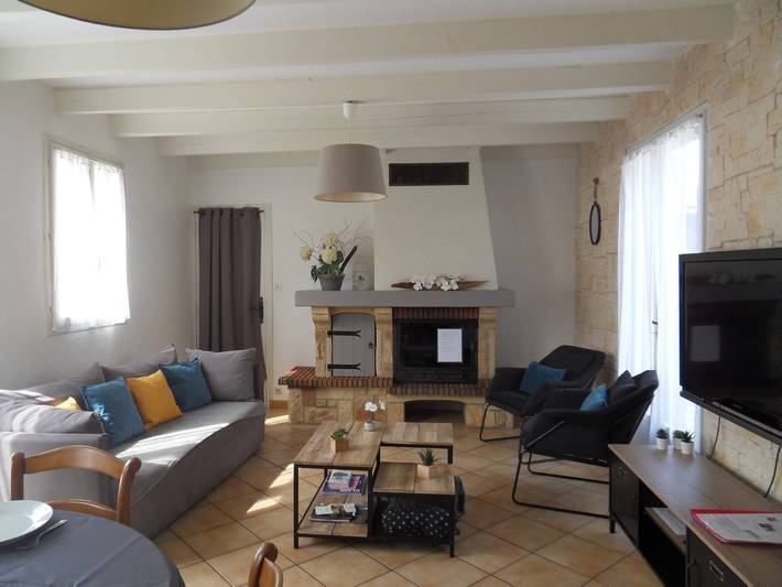 Gîte pour 8 personnes, avec terrasse et jardin à Dijon - 4