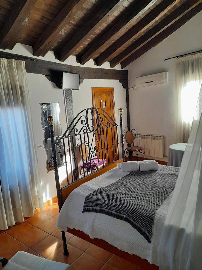 Double or Twin Room in Sotoserrano, Parque Natural de Las Batuecas - Sierra de Francia
