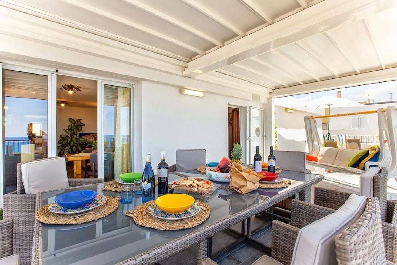 Attico Mir el Mar Alghero, con spettacolare terrazza panoramica vista mare in Mercede, Alghero