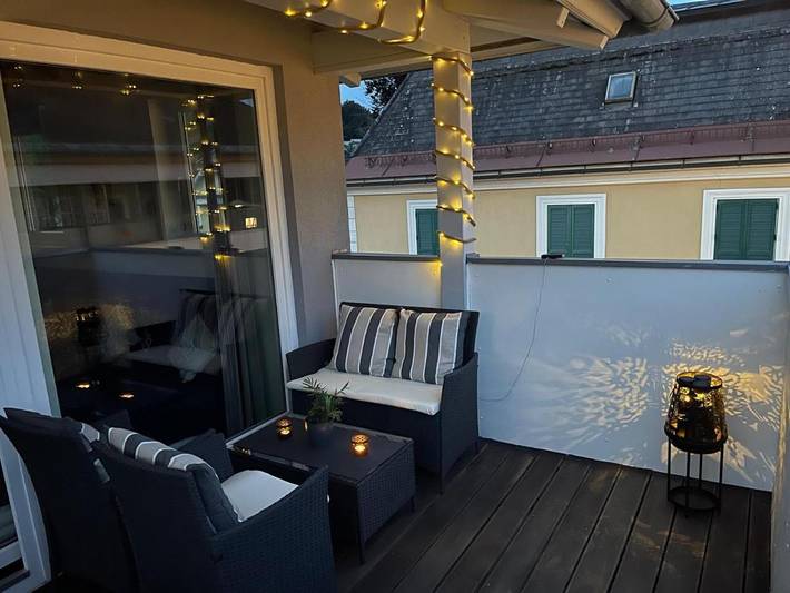 Ferienwohnung für 4 Personen, mit Ausblick und Terrasse, kinderfreundlich in Pörtschach am Wörthersee