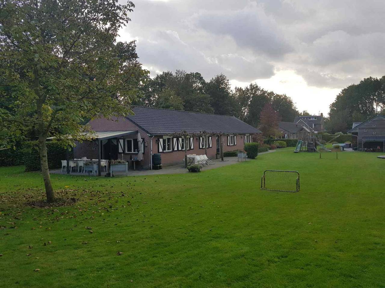 Schönes 16 Personen Gruppenunterkunft im Arcen, Limburg. in Nationalpark De Maasduinen