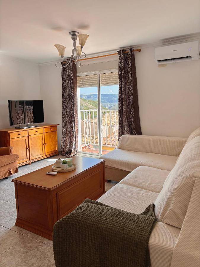 Appartement de vacances pour 5 personnes, avec balcon et piscine ainsi que vue et bassin pour enfant - 1