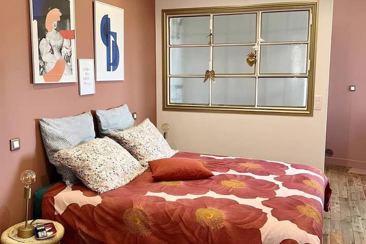 Location de vacances pour 2 personnes, avec jardin dans Ennezat - 4