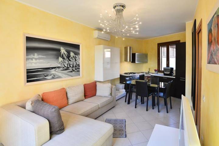 Appartamento vacanze 'Luxury Guesthouse Pula' con giardino, 2 terrazze & Wi-Fi in Pula Cagliari, Pula e dintorni