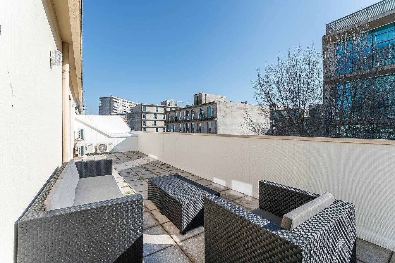 Apartamento entero, Apartamento de vacaciones para 6 personas con balcón in Oporto, Distrito de Porto