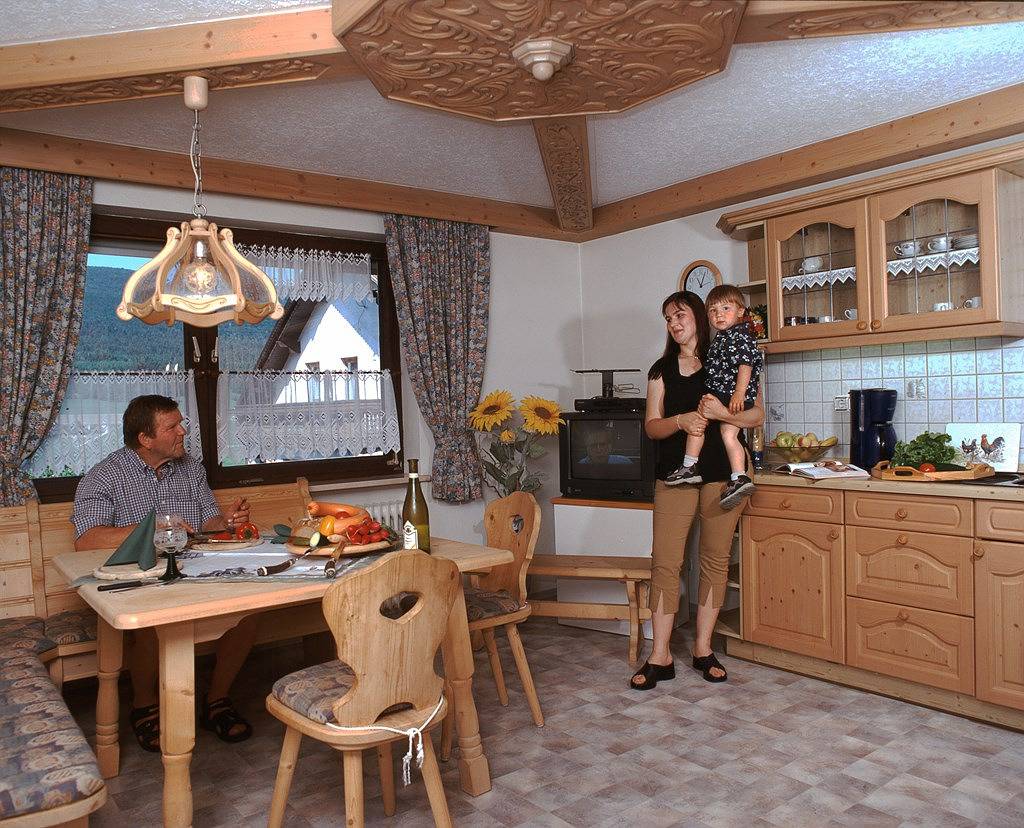 Pension/Ferienwohnungen Ludwig - Doppelzimmer 16 mit Balkon und Bergblick in Rimbach (Oberpfalz), Ostbayern