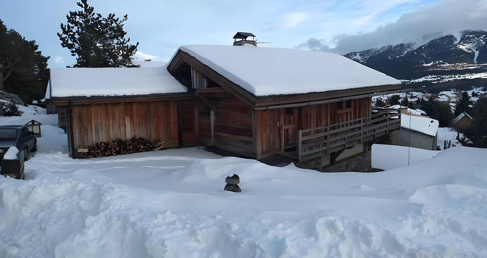 Chalet Boolly – Luxe & Sérénité en Montagne, Sauna & Bain Nordique, Vue Panoramique in Bolquère, Parc naturel régional des Pyrénées catalanes