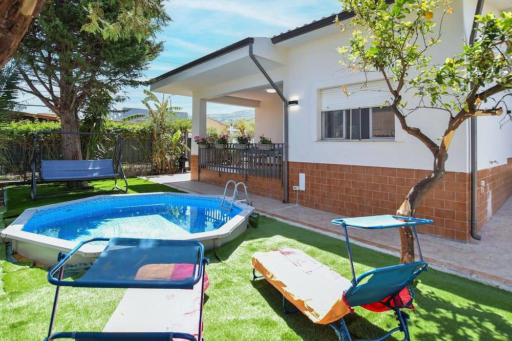 3 bedroom stunning home in Trabia in Trabia, Provincia de Palermo