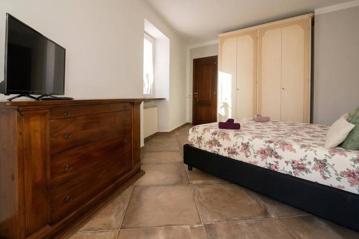 Gîte pour 11 personnes, avec terrasse et vue à Gualdo Tadino - 2