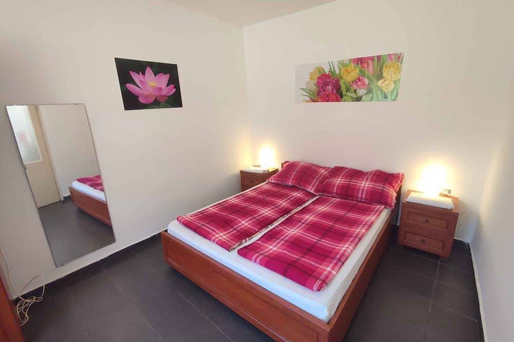 Ganze Wohnung, Ferienwohnung in der Nähe vom Zentrum in Balatonalmadi, Plattensee nordufer