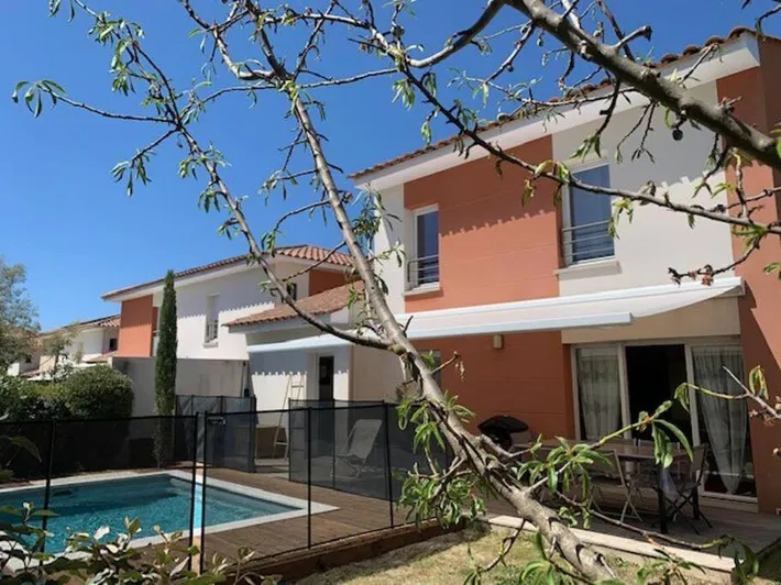 Casa de vacaciones para 6 personas, con jardín y piscina - 1