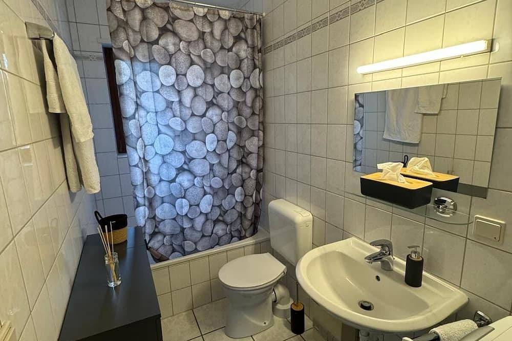 Ganze Wohnung, C&V Urban Retreat: 2 Pp -1\nzi.+Wlan+Smart-Tv in Kaiserslautern, Saar-Nahe-Bergland