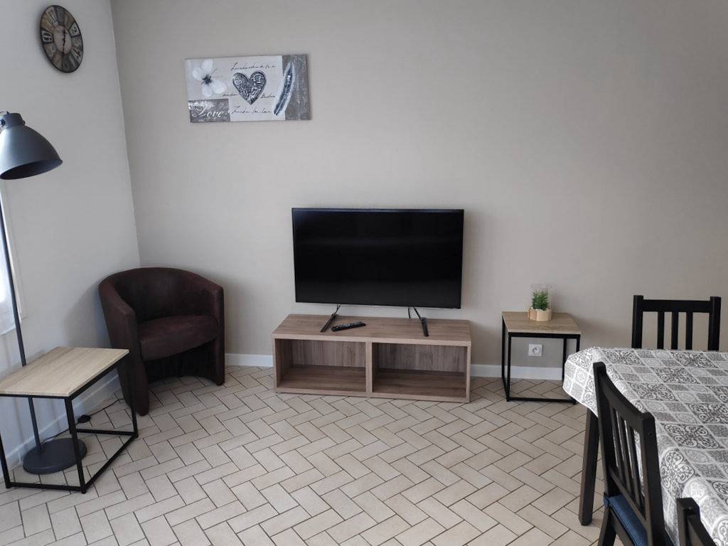 Gîte "Le Petit Husseau", 6 personnes, climatisé in Montlouis-sur-Loire, Région de Tours