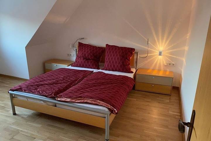 Ferienhaus für 6 Personen, mit Balkon und Garten in Zirndorf - 3