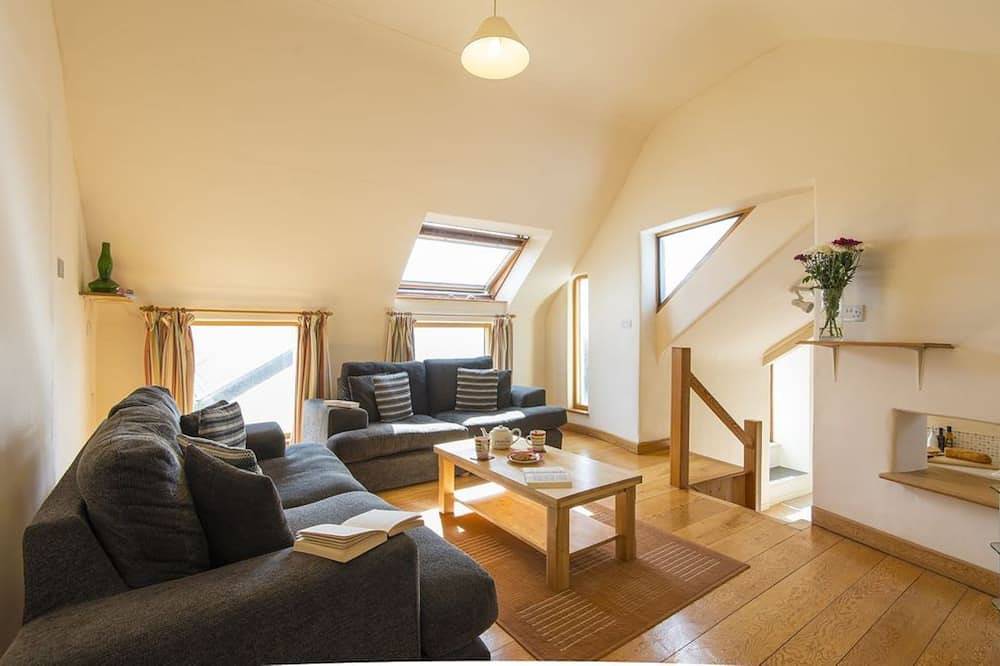 Castle View - Charakter und geräumiges Cottage. Privater Garten. Panoramablick auf das Meer in Marazion, Cornwall