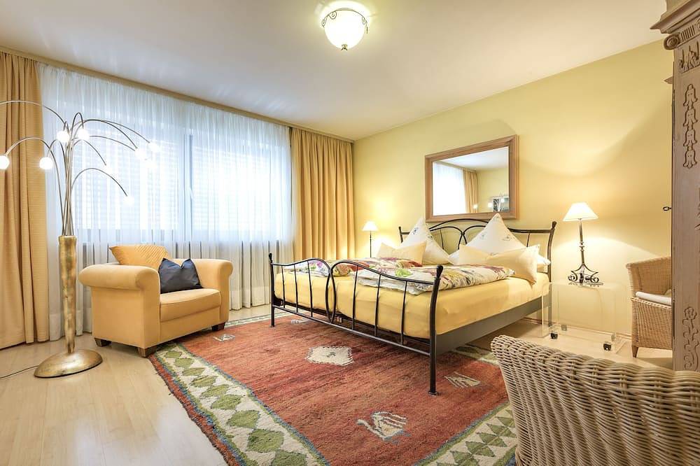 5*Landhaus Keller Bischofsmais Alleinige Belegung Hunde willkommen Wlan Telefon in Bischofsmais, Ostbayern
